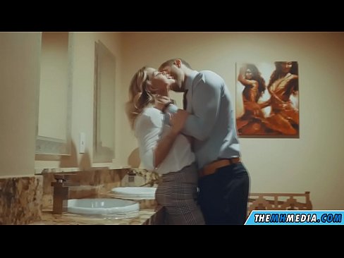 ❤️ Калі грудастая бландынка спакушае цябе ў грамадскім туалете Якасны сэкс у порна be.josporn-com.ru ﹏
